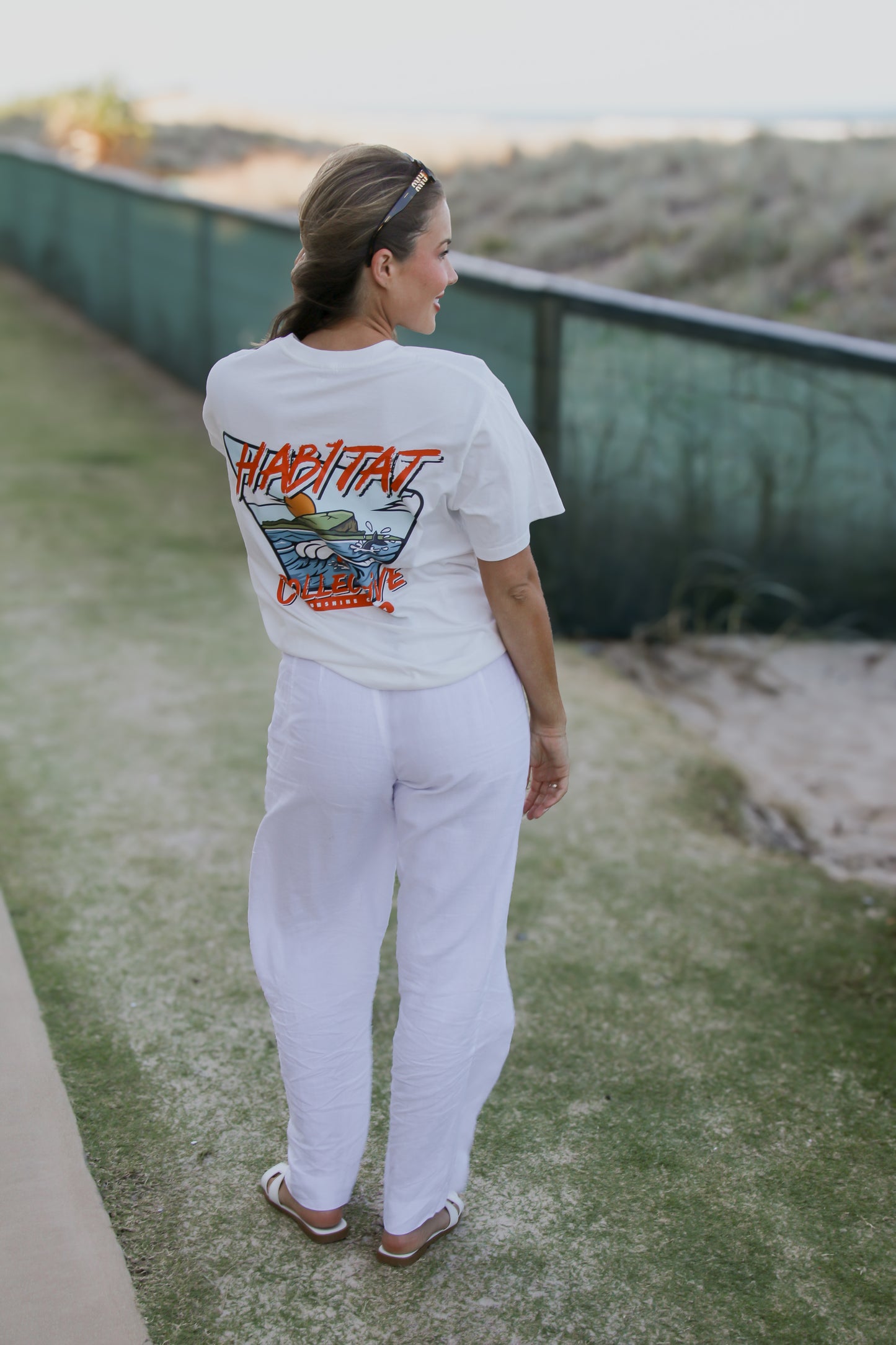 Mudjimba Island Retro Tee