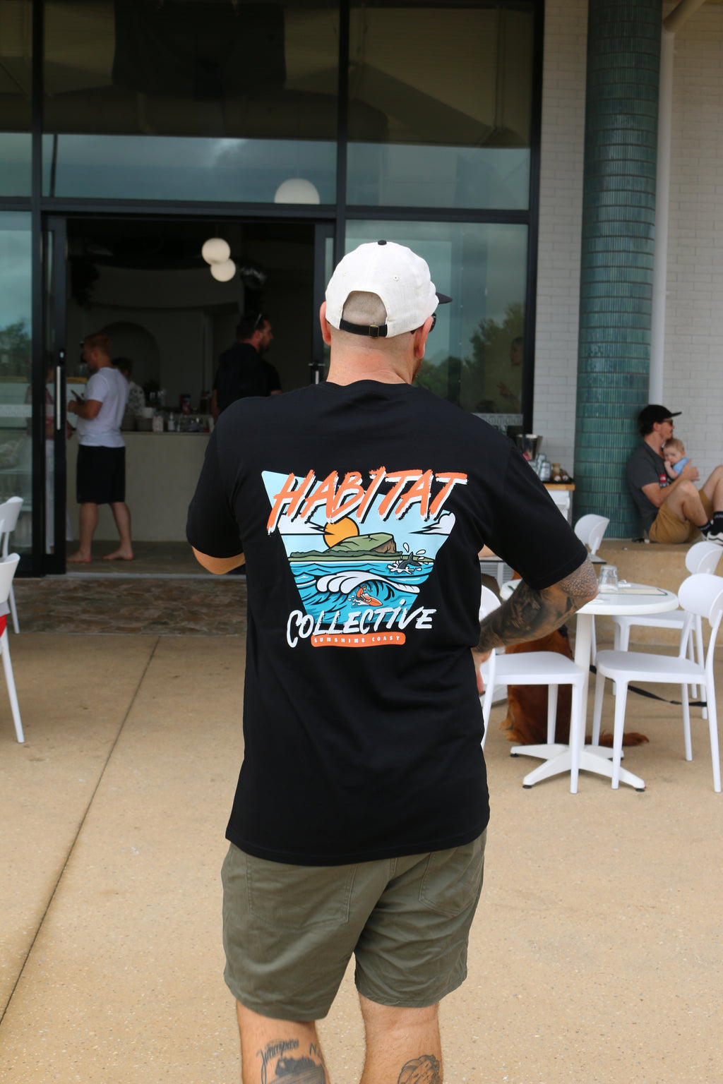 Mudjimba Island Retro Tee